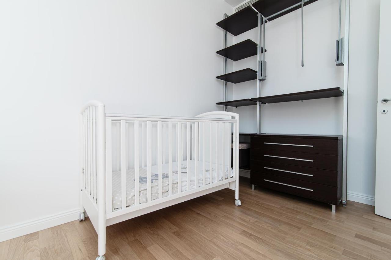 Ferienwohnung Attic 64 - The House Of Travelers Como Exterior foto