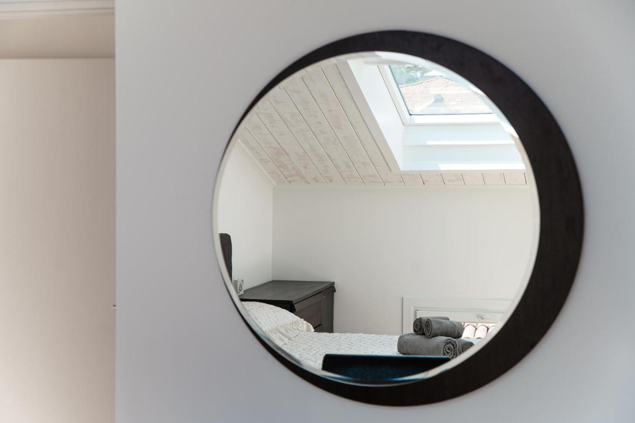 Ferienwohnung Attic 64 - The House Of Travelers Como Exterior foto